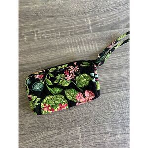 Vera Bradley Jardin Noir Quilted Cotton Zip Wristlet Clutch Wallet Floral Black